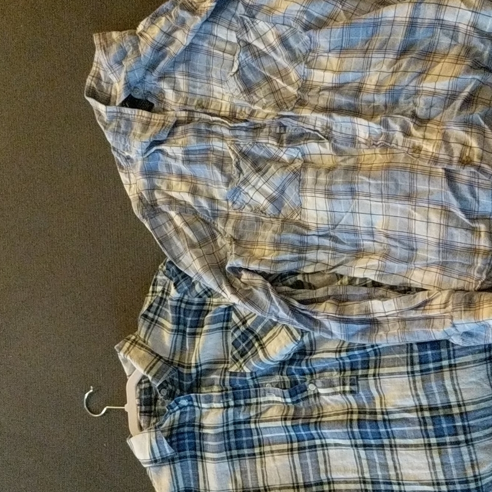Women's plaid shirts medium